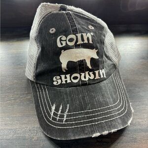 Goin showin baseball hat